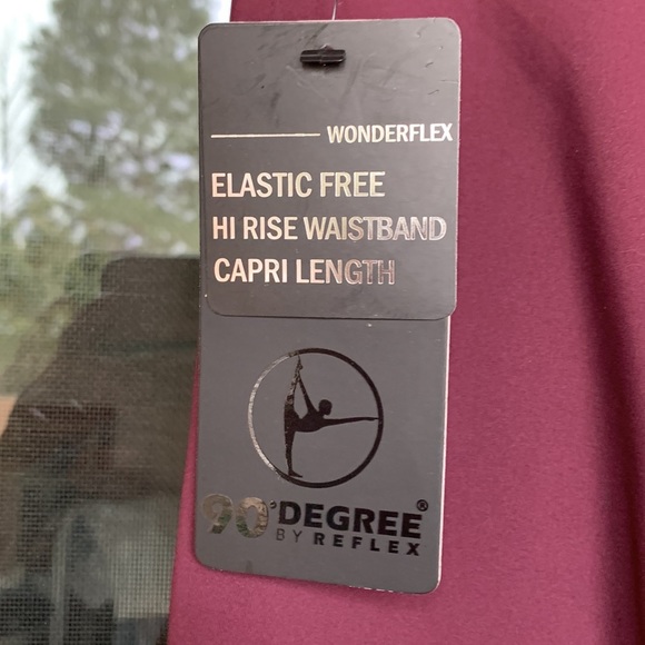 90 DEGREE BY REFLEX Wonderflex Elastic Free High Waist Capri Leggings, small - Picture 11 of 16